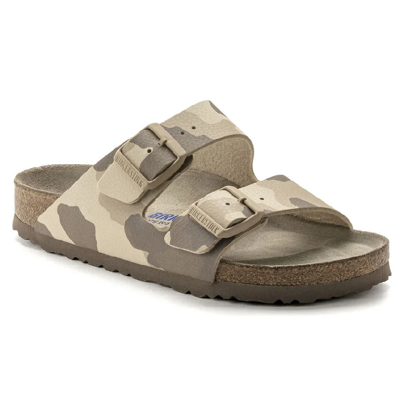 Birkenstock Arizona Soft Footbed Birko-Flor in Green Camo, Desert Soil Camo in Narrows